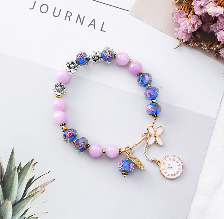 Vintage Floral Crystal Bracelet with Leaf Design
