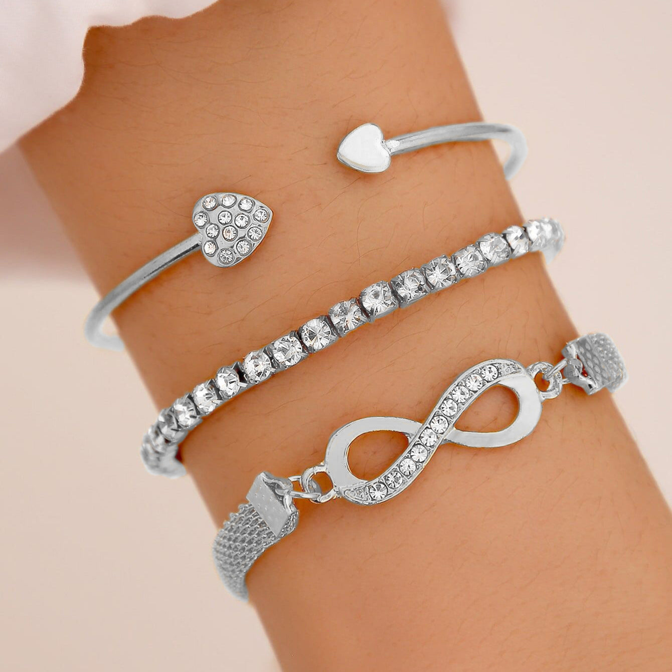 Three-Piece Women's Heart Bracelet Set