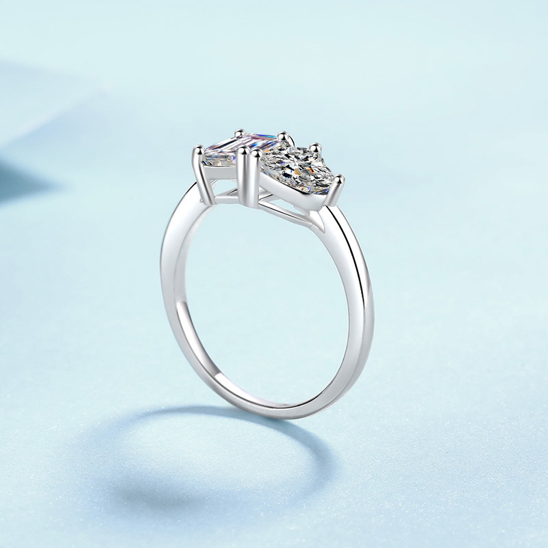 Moissanite S925 Toi et Moi Two-Stone Ring — Heart & Radiant Cut, Platinum-Plated