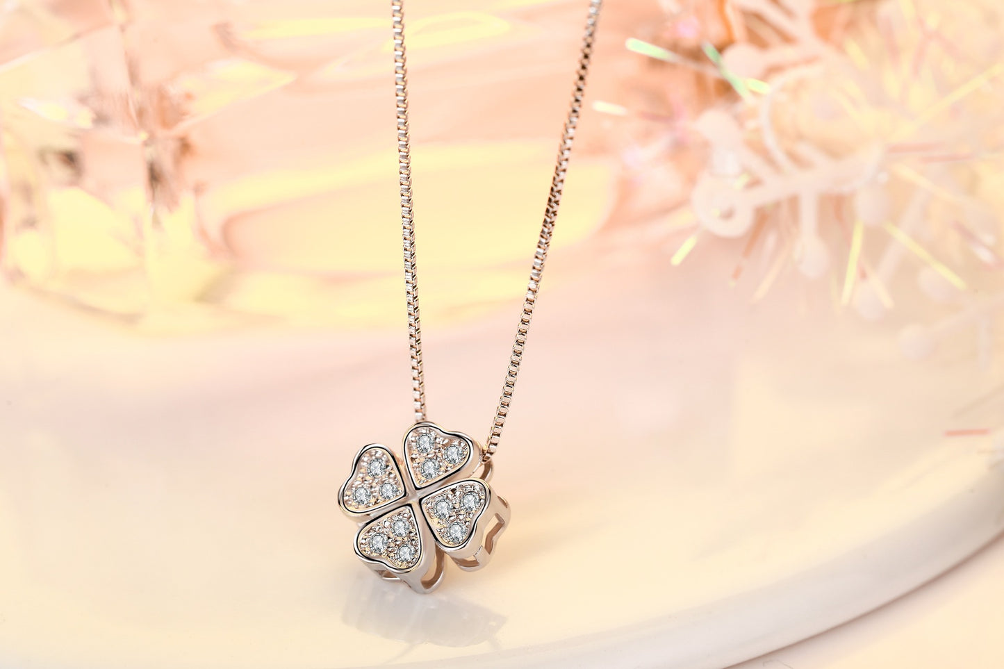 Chic Four-Leaf Clover Necklace
