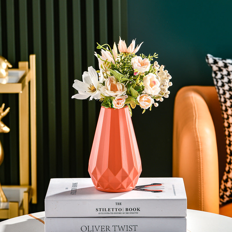 Nordic Chic Small Flower Vase