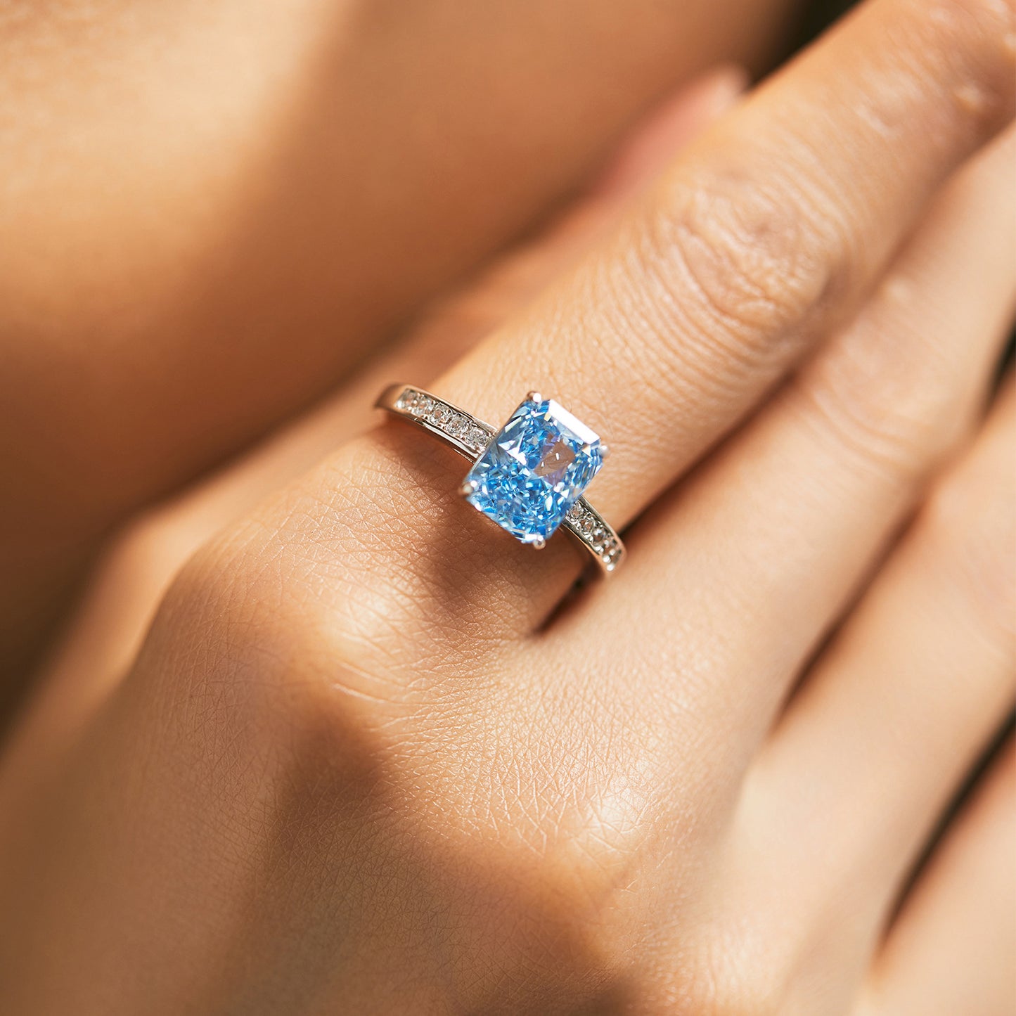 Women's 925 Sterling Silver Ice Flower Cut Zircon Ring