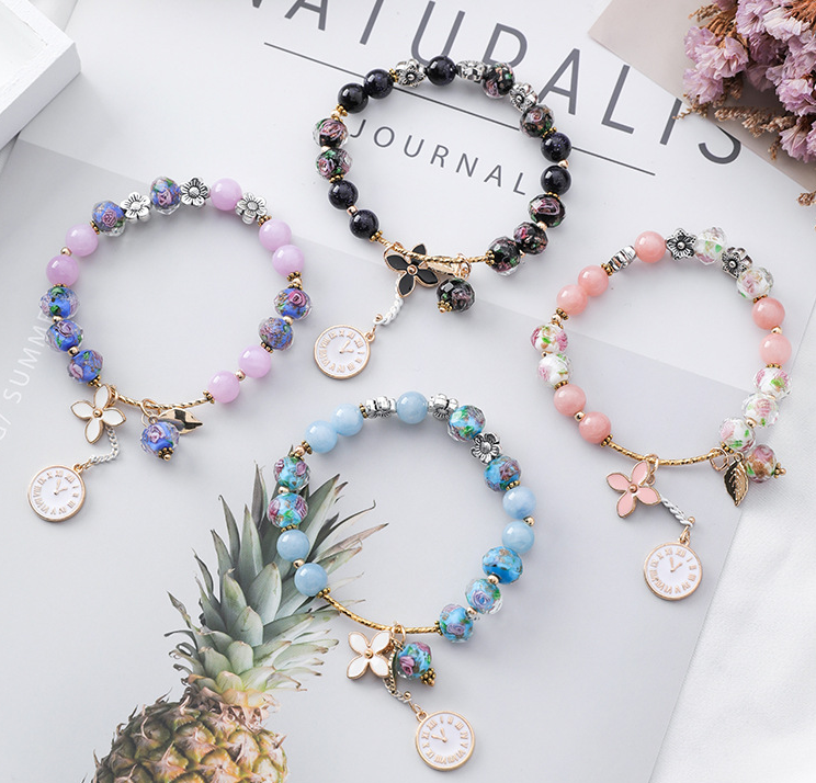 Vintage Floral Crystal Bracelet with Leaf Design