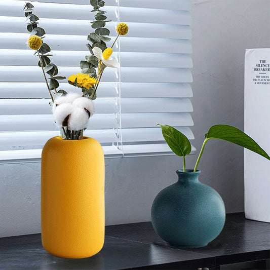 Nordic Ceramic Vase Collection — 14 Styles in 4 Shapes