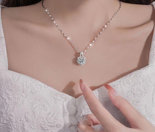 Moissanite S925 Sterling Silver Sunflower Pendant Necklace